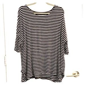 AE Soft & Sexy asymmetrical top